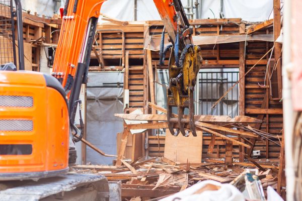 Cabin Demolition in Paducah