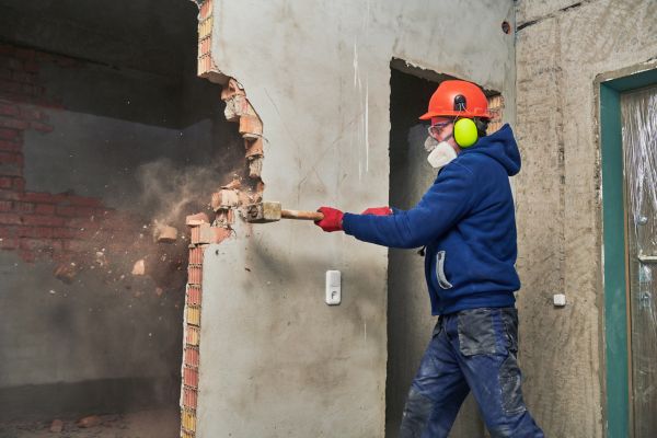 Concrete Wall Demolition in Paducah
