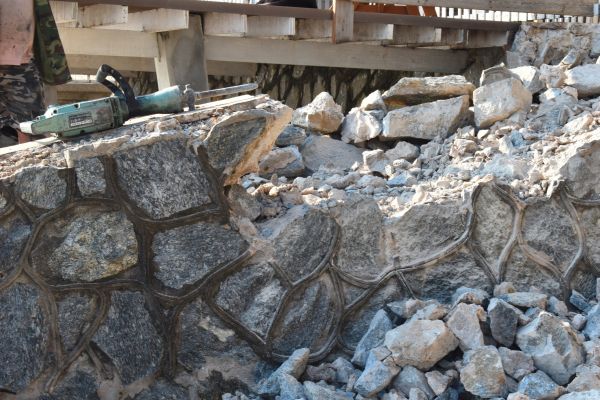 Retaining Wall Demolition in Paducah